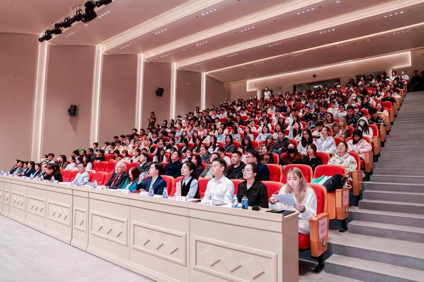 OGM_3393-opq4131588934